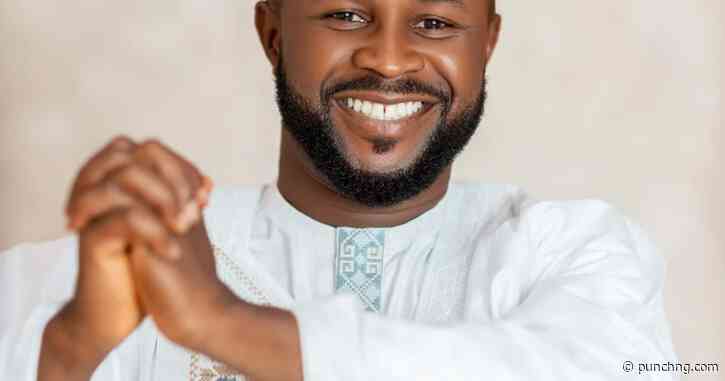 2027: Oyo APC Rep aspirant sheaths sword, pledges support for party