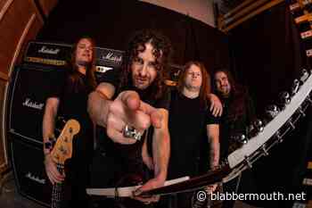 AIRBOURNE Goes To The School Of MUTT LANGE On New Self-Titled Album: 'He's A Sonic Magician'