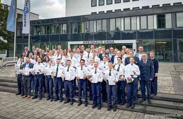 POL-UN: Kreis Unna - 28 Polizeibeamtinnen und Polizeibeamte treten ihren Dienst bei der Kreispolizeibehörde Unna an