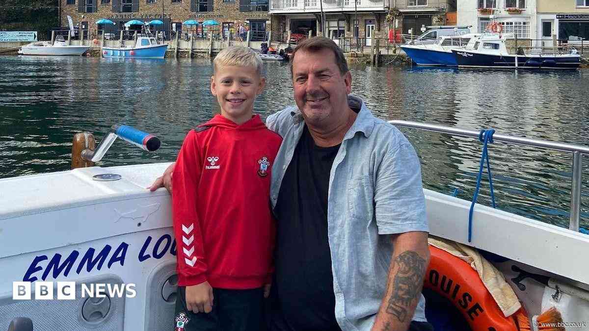 Young football fan's 970-mile ride in memory of grandad