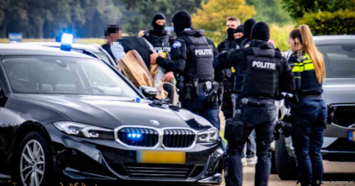 Politie houdt nieuwe verdachten aan, schutters gebruikten automatische vuurwapens
