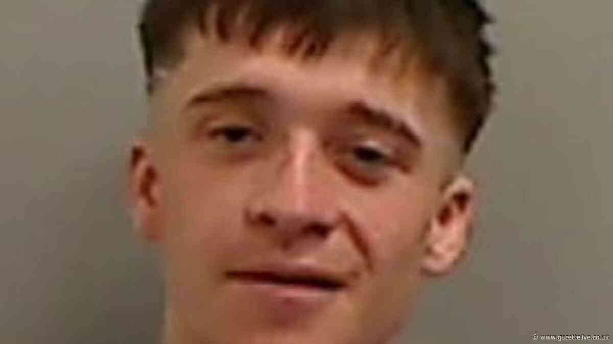 Wannabe robber with razor blade ordered man: 'Get your f****** trainers off' in town centre