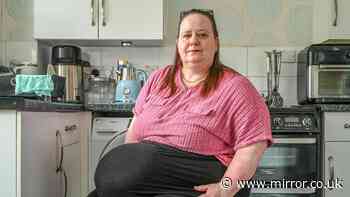 Mum with 'biggest hernia doctors have ever seen' turns to Mounjaro to be approved for life-changing surgery