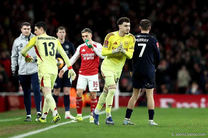 League One club in talks to sign Arsenal 20yo on loan