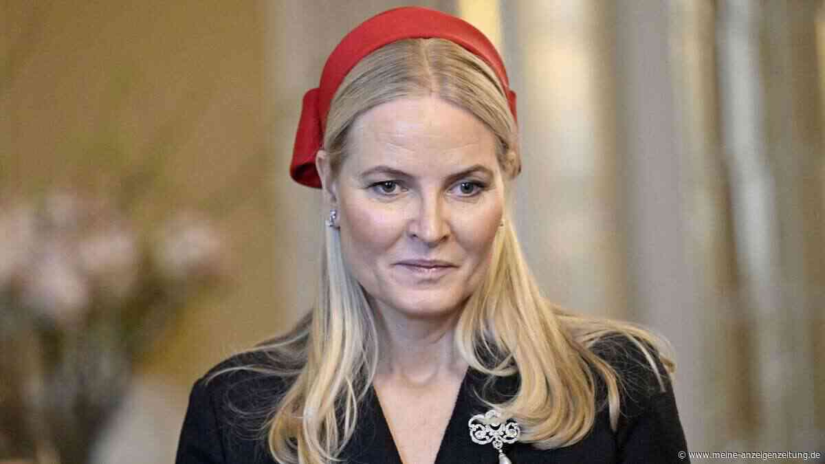 König Haakon VIII. legt vor dem Parlament in Oslo den Eid ab – ohne Königin Mette-Marit