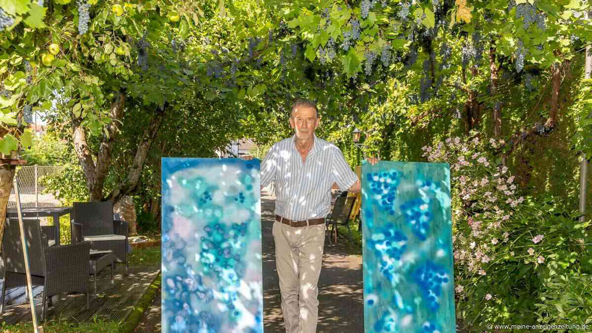 Künstler stellt seine Bilder dort aus, wo sie entstanden sind: im Garten