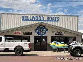 Bellwood Boats In Glendo Draws A Big Crowd For Open House