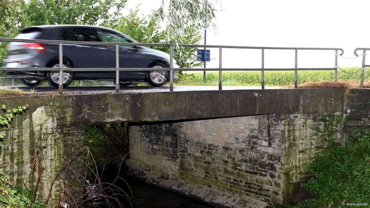 In die Jahre gekommen: Brücke von 1945 über den Soestbach – wann kommt Ersatz?