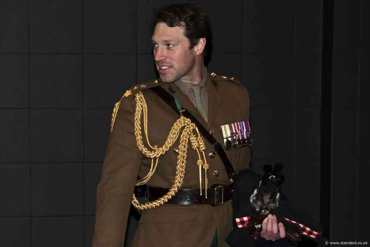 King and Queen’s senior equerry to step down at end of year