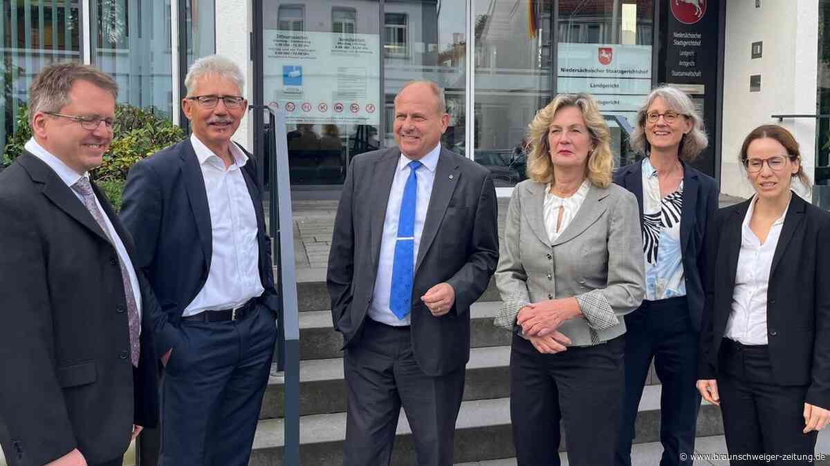 Diese Helmstedter wollen vor Niedersachsens Staatsgerichtshof Geschichte schreiben