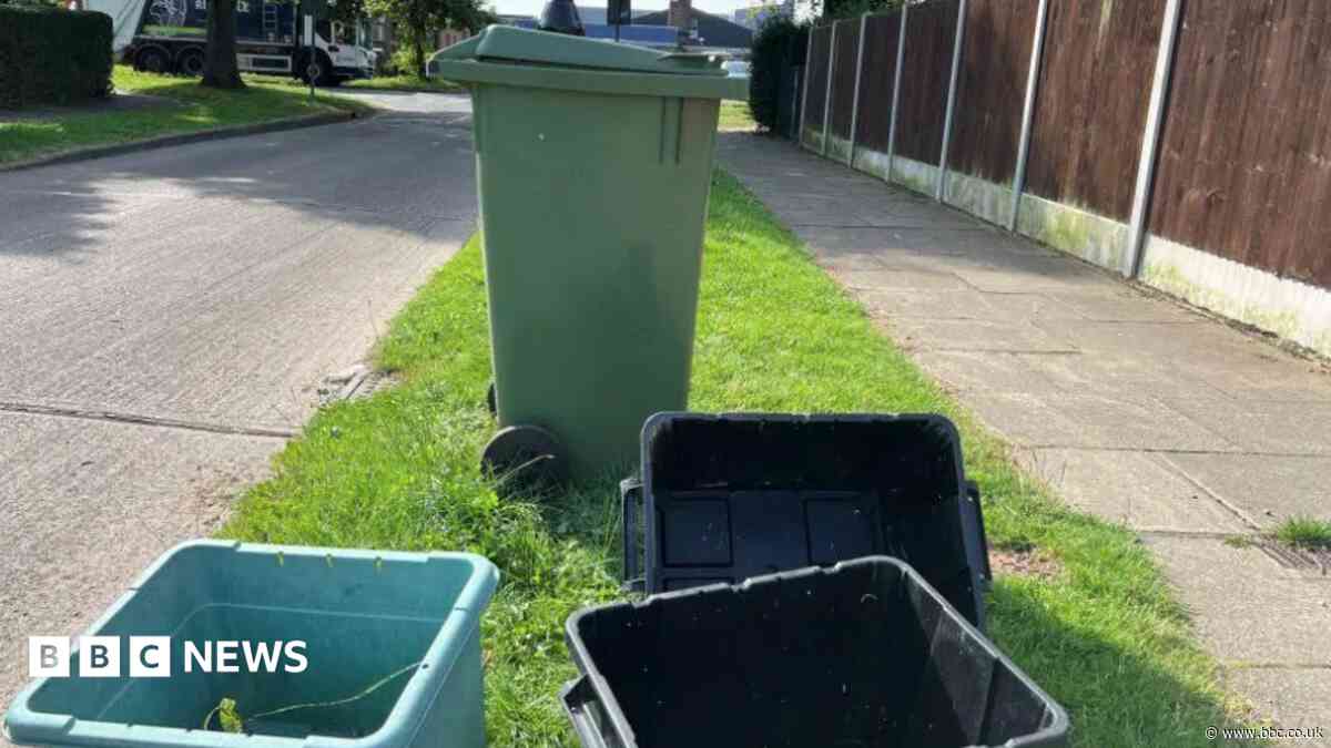 Wheeled recycling bins for 63,000 York homes