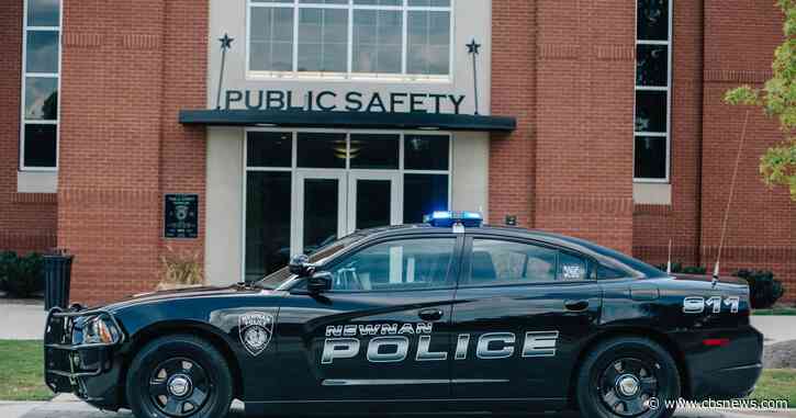 Mother, teen daughters charged in golf club assault of 14-year-old in Newnan, police say