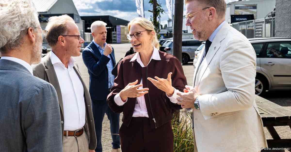 Geld voor Deventer heeft de minister niet (maar ze wil wel helpen bij plannen voor woningbouw)