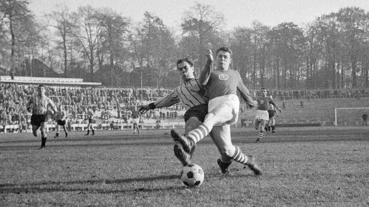 Groundhopper-Event: Braunschweiger Fußballer kicken, wo eine Legende trainierte