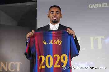 Gabriel Jesus llega a Barcelona y asegura no sentirse como el plan B de Julián Álvarez