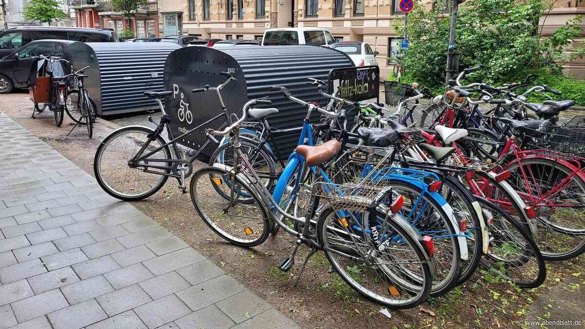 Fahrradboxen in Hamburg: Nur noch wenige Plätze in den Garagen frei