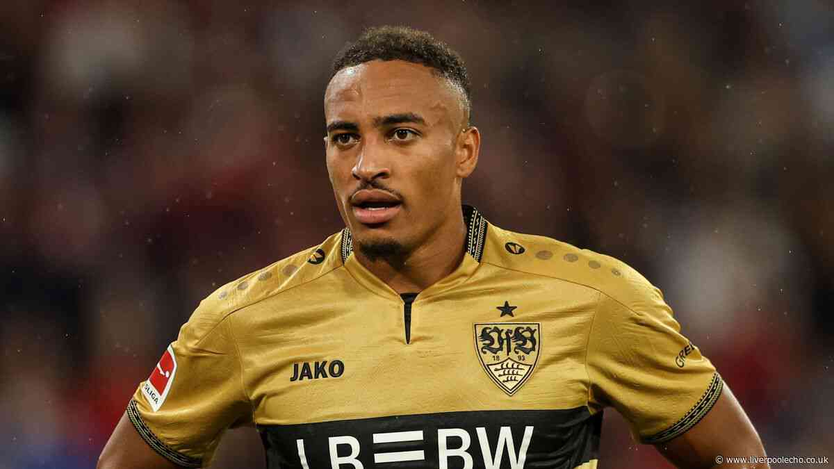 Liverpool and Everton transfer target at centre of deadline day drama as 'flight cancelled'