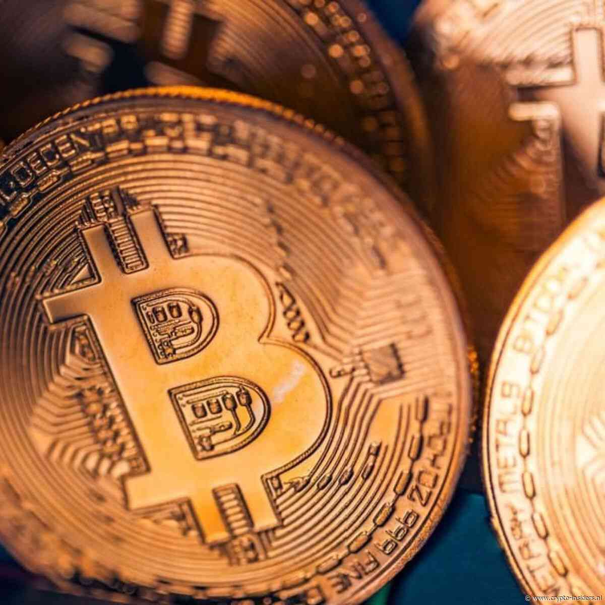 Bitcoin reuzen slaan miljarden in terwijl kleintjes juist verkopen