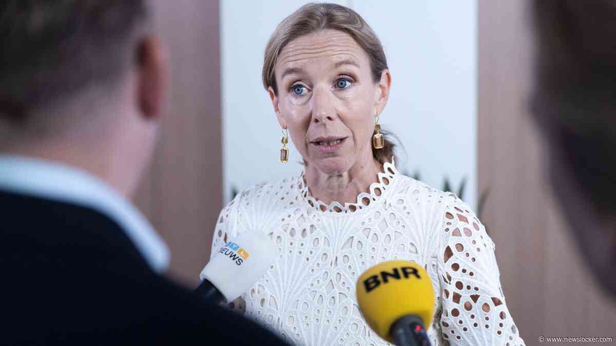Kabinet wil gasvoorraad fors verlagen ondanks zorgen over komende winter: ’Er gaat in Nederland geen kachel uit’