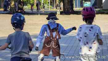 Dieser Lederhosen-Roboter lebt jetzt in München – Besitzer hat klare Botschaft