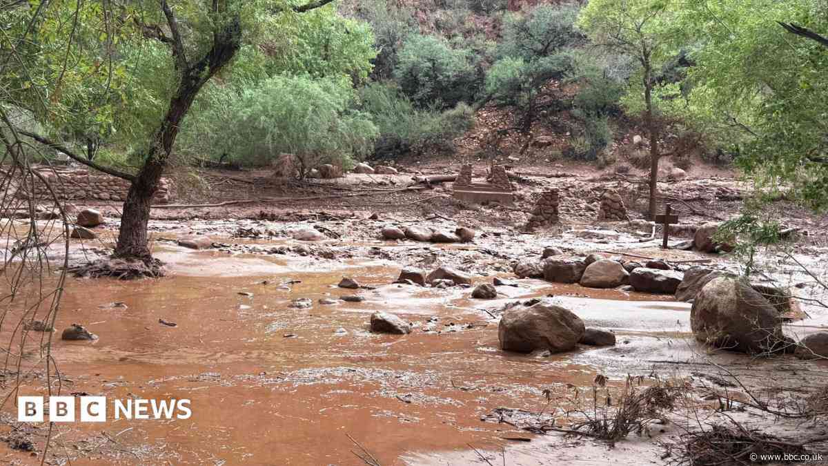 One still missing after Grand Canyon floods kill two and prompt rescue efforts