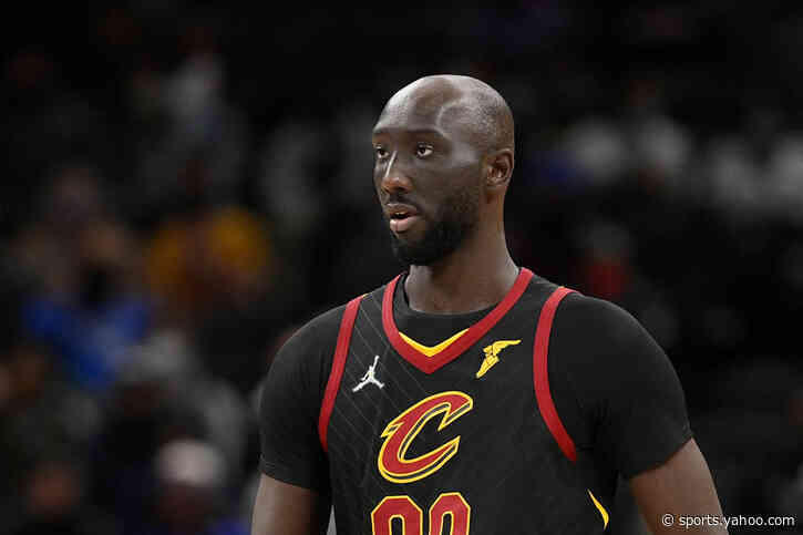 76ers sign 7-6 C Tacko Fall and Jameer Nelson Jr, son of team's EVP
