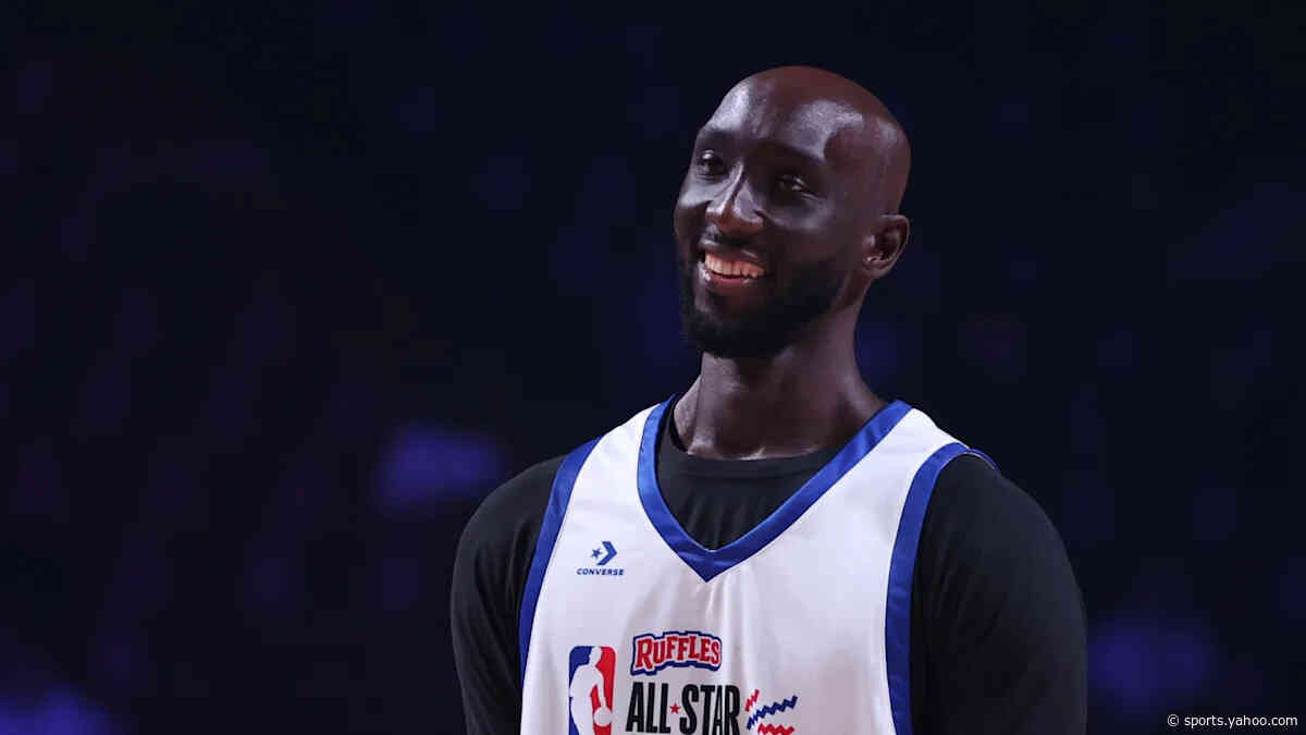 Philadelphia signs Tacko Fall, Jameer Nelson Jr. to training camp contracts