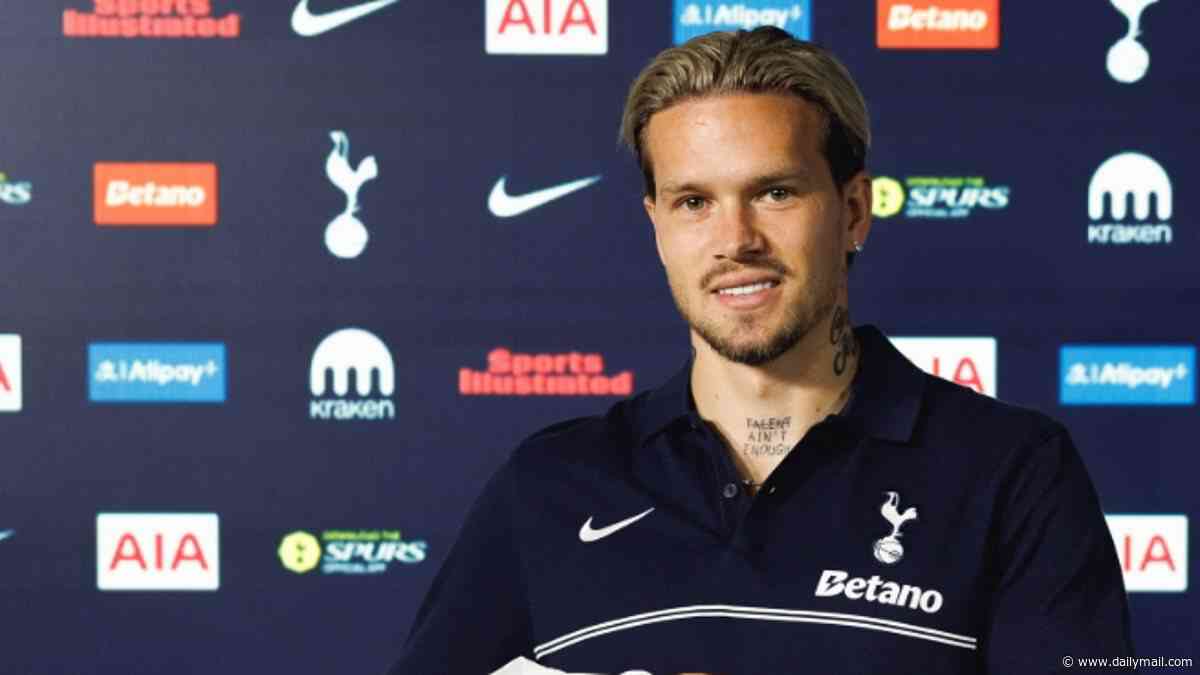 Tottenham sign Chelsea winger Mykhailo Mudryk on season-long loan