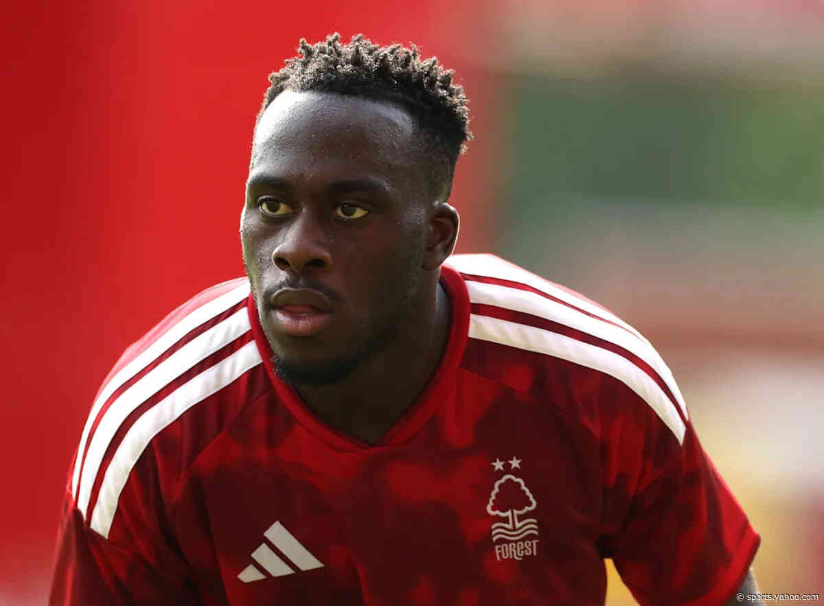 Eintracht Frankfurt abandon Arnaud Kalimuendo pursuit, Niels Nkounkou departs on loan