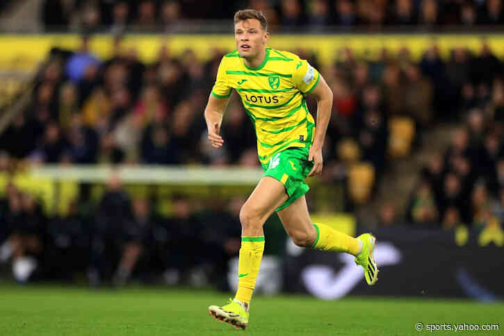 Former Norwich and Bologna striker joins PEC Zwolle on loan