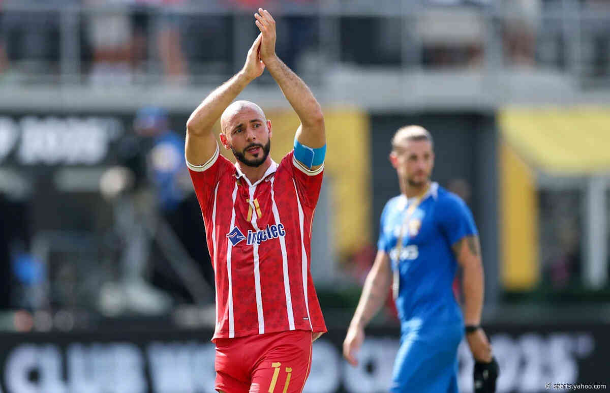 Former Watford and Hull City midfielder joins Utrecht on one year deal at aged 39