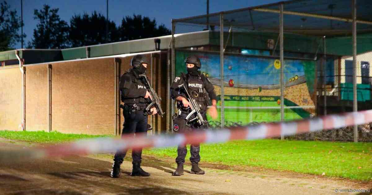 LIVE schietpartij Overasselt | Oproep om binnen te blijven in Overasselt ingetrokken, auto vermoorde beveiliger staat er nog