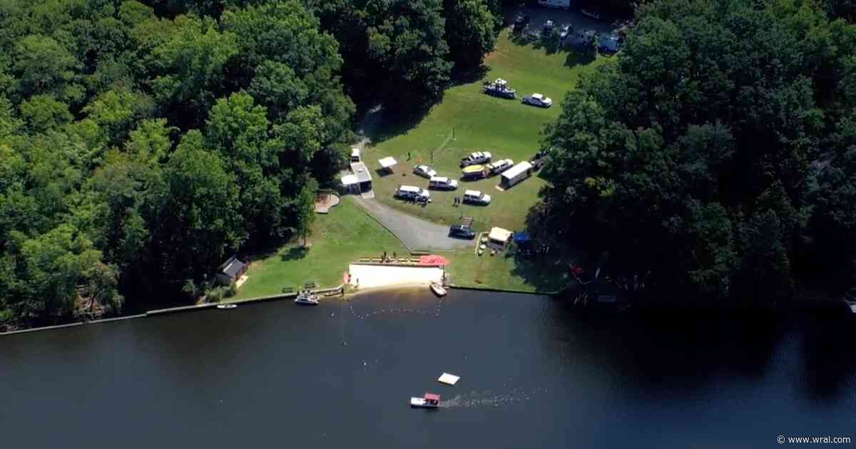 Body of UNC professor pulled from lake in Chapel Hill