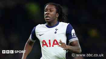 Barnet sign Ajayi on loan from Spurs
