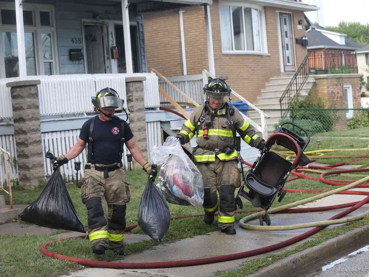 Firefighters, resident injured in volatile downtown Windsor blaze