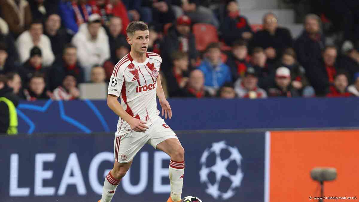 Hull City make Greece international star their 18th and final summer signing