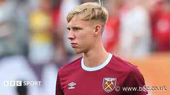 Stevenage bring in Casey and Setford on loan