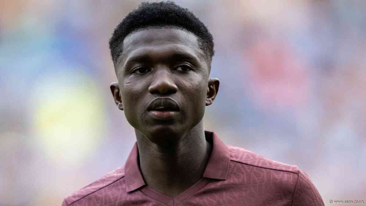 Sources: Chelsea fume at Monaco's Camara U-turn