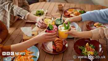 Soft launches and late sittings - six ways to get cheaper meals out