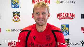 Wrexham sign Burnley defender Worrall