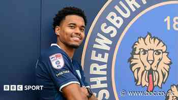 Shrewsbury sign Sousa and McMahon-Brown on loan
