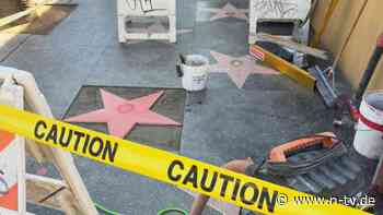 Handwerker starten Reparatur: Unbekannte demolieren Dolly Partons Stern auf dem "Walk of Fame"