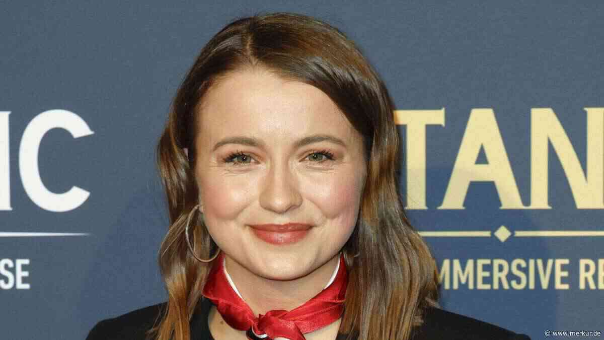 Julia Wiedemann kämpft beim AWZ-Abschied mit den Tränen: „Fällt mir super schwer“