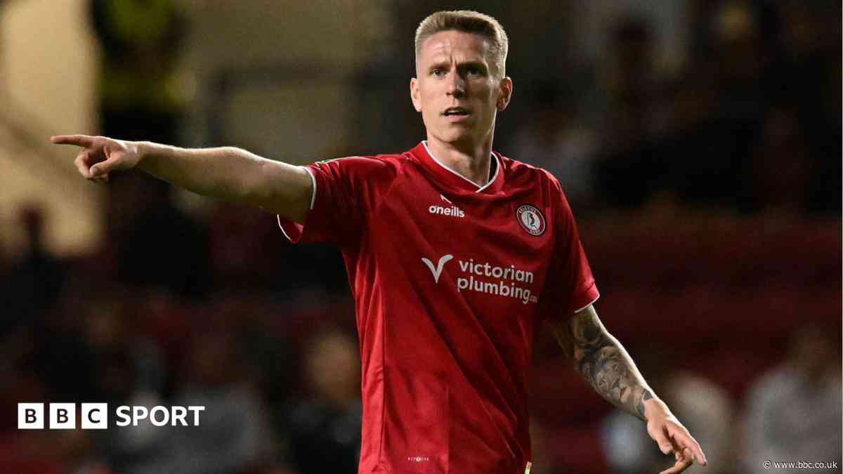 Leicester complete deals for Riis, Lundstram and Doyle