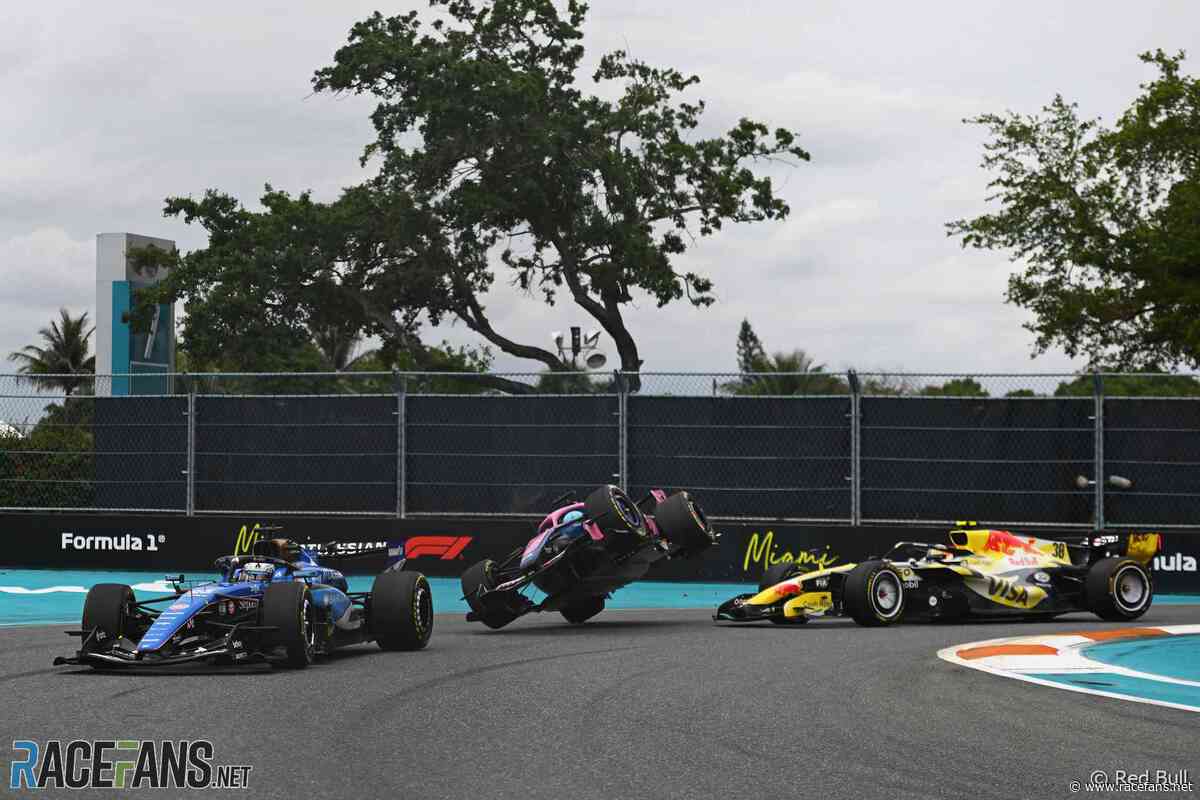 Featured Comment: F1 shouldn’t drop penalty points for collisions | Brief