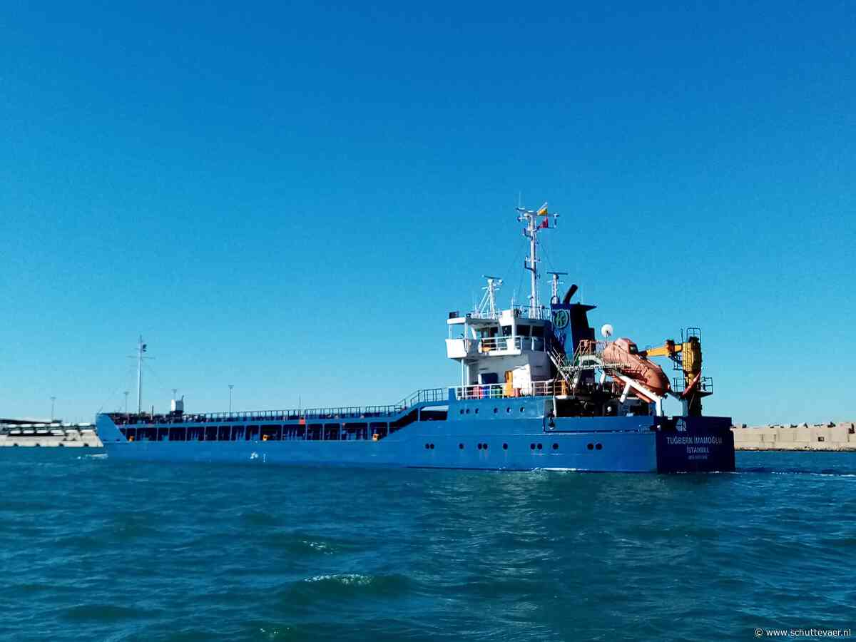 Tien opvarenden vermist na aanvaring tussen tanker en vrachtschip Tuğberk İmamoğlu op Zee van Marmara