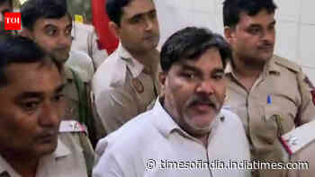 Delhi High Court seeks police response after Tahir Hussain challenges conviction; hearing on Dec 2