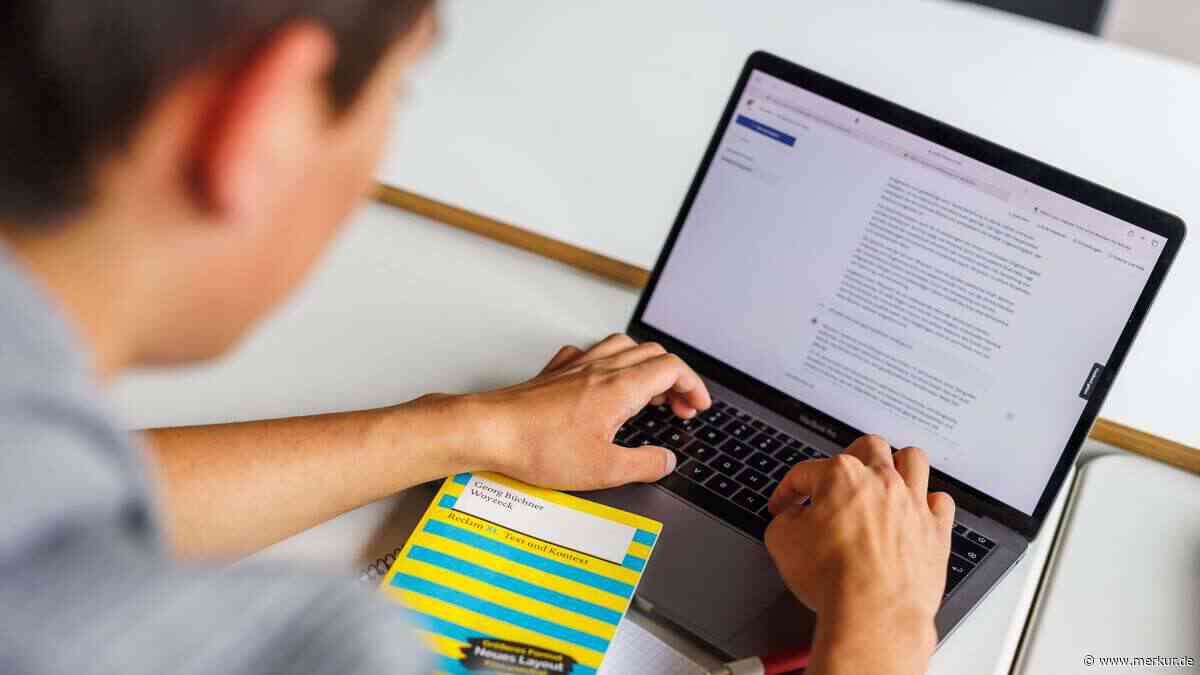 „Tag voller Zuversicht“: 354 Jugendliche beginnen Ausbildung in IHK-Berufen