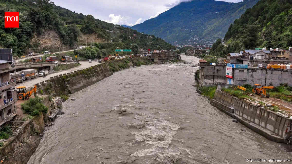 Himachal under monsoon fury: 259 dead, 150 roads cut off, losses cross Rs 1,200 crore in last 64 days