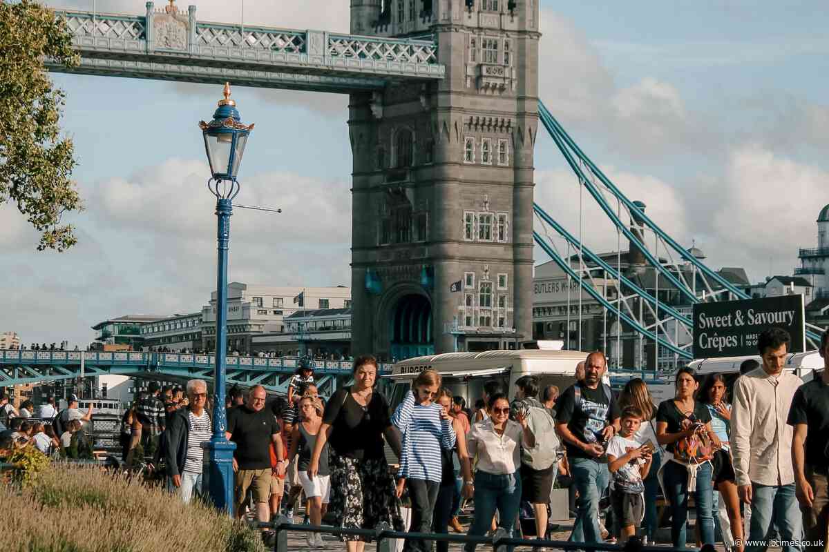 78% of Britons Back Early Release for Foreign Nationals to Be Deported, While 64% Oppose New Rules